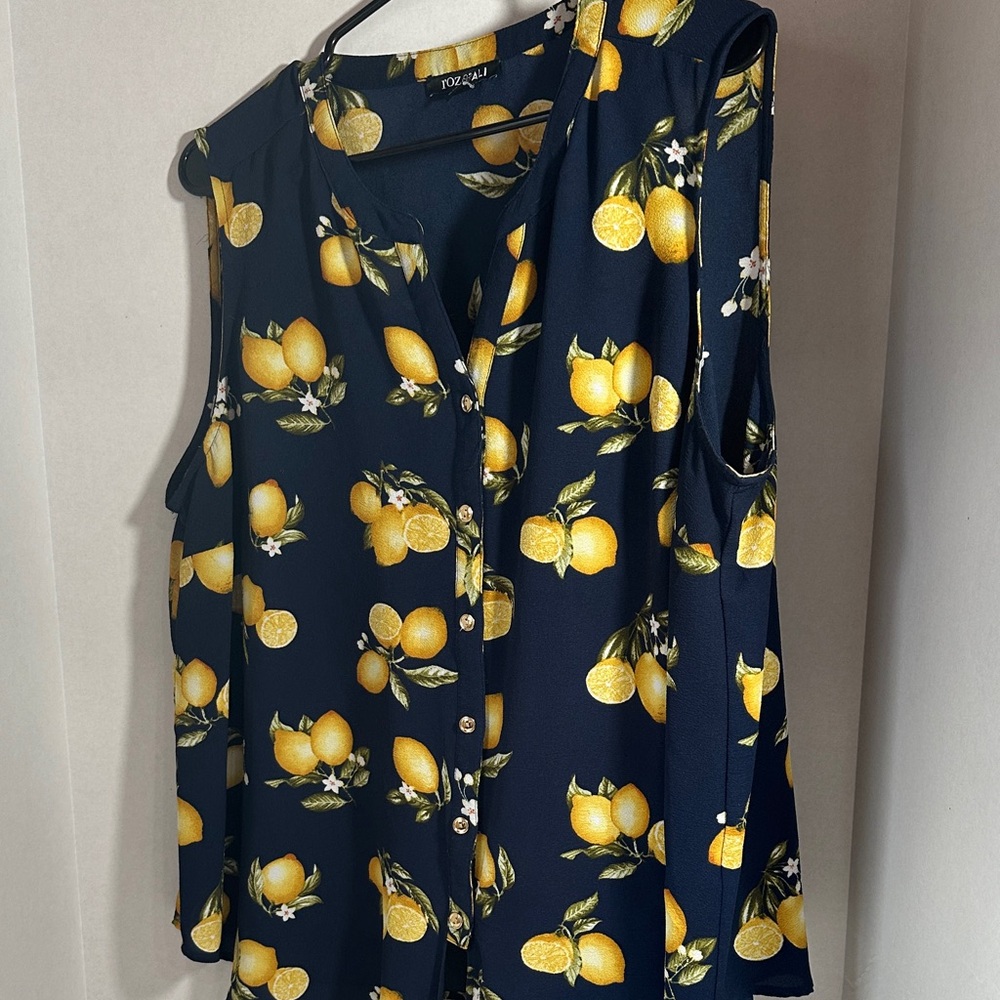 Roz & Ali navy blue lemon print sleeveless button up shirt size 2X